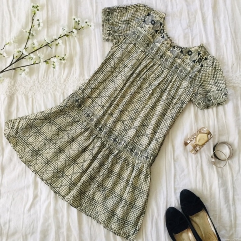Black & White Short Sleeve Summer Mini Dress